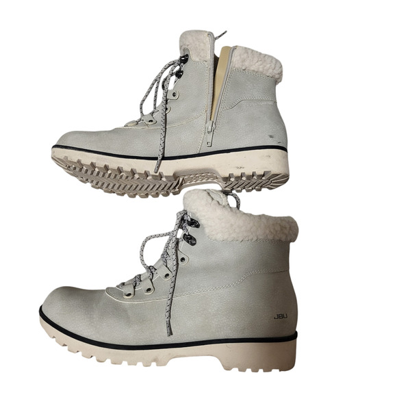 JBL white faux fleece winter ankle boots with zippers gently used, size 9 - Picture 2 of 7